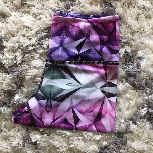 Zella Crop Excercise Leggings Capris Pants XS - Picture 2 of 4